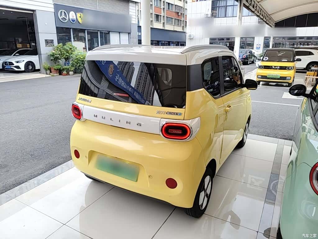 Wuling MINIEV, 2024 7