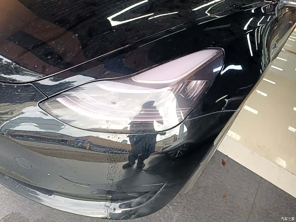 Tesla Model 3, 2020 24