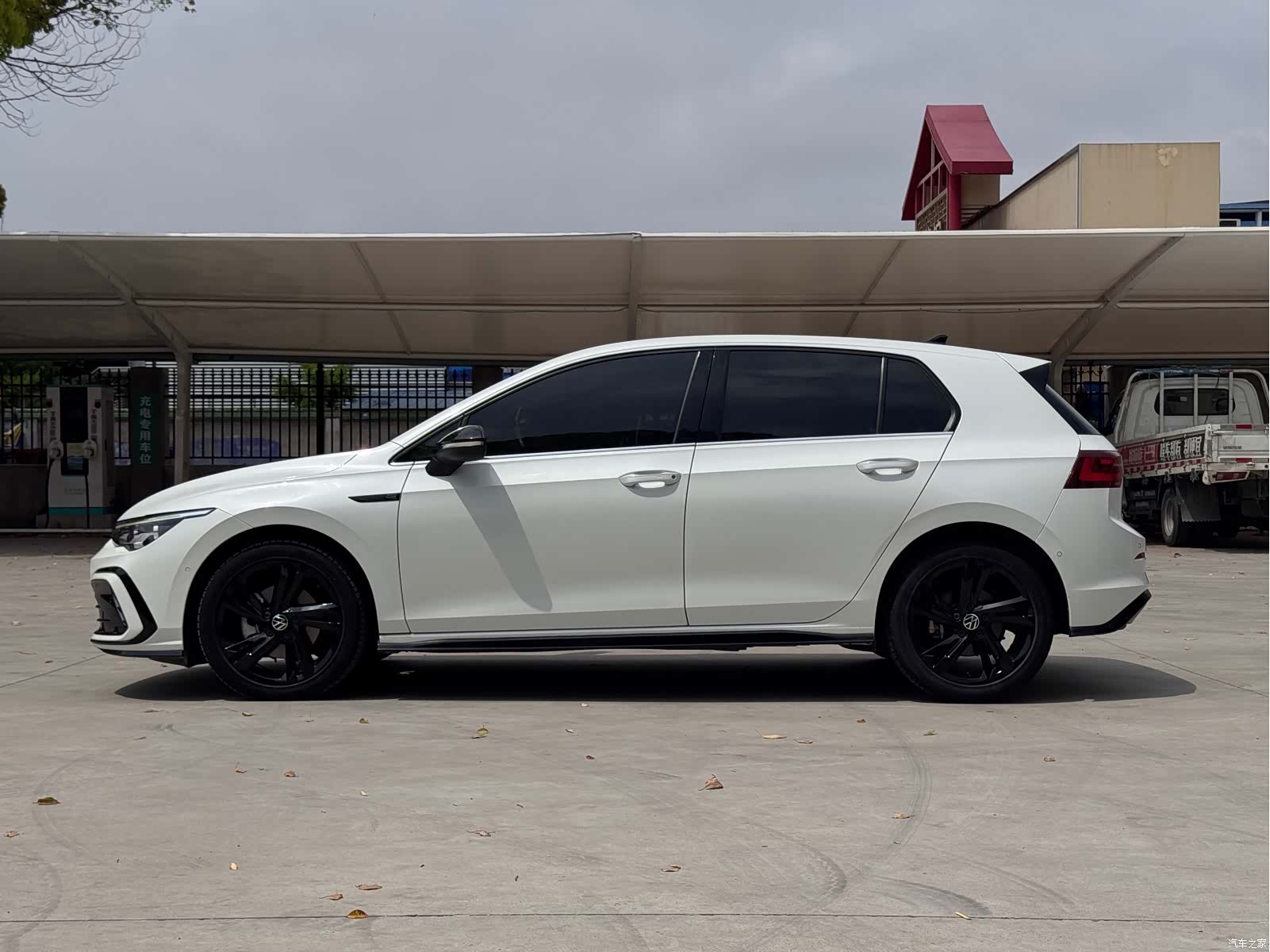 Volkswagen Golf, 2021 4