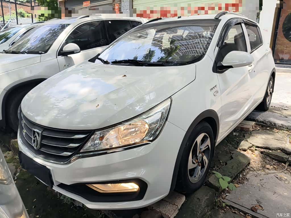 Wuling 310, 2017 2