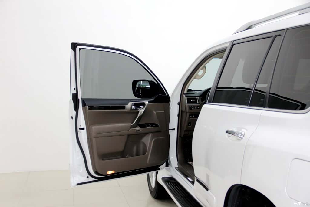 Lexus GX, 2019 23