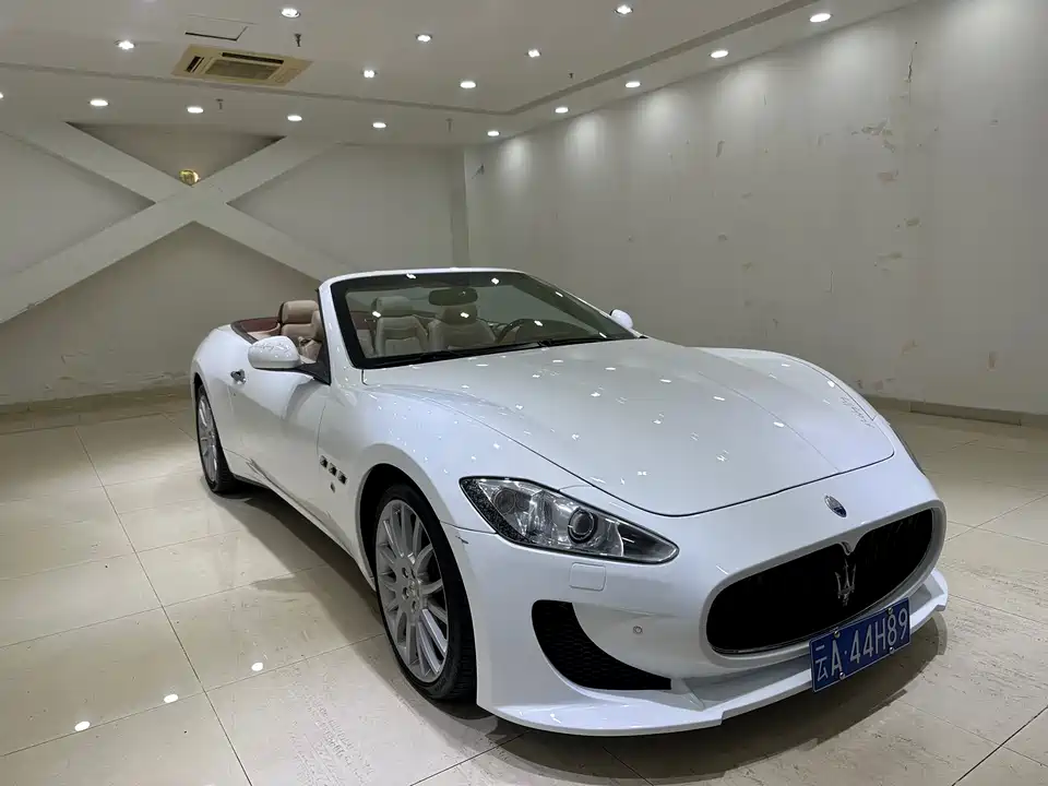 Maserati GranCabrio