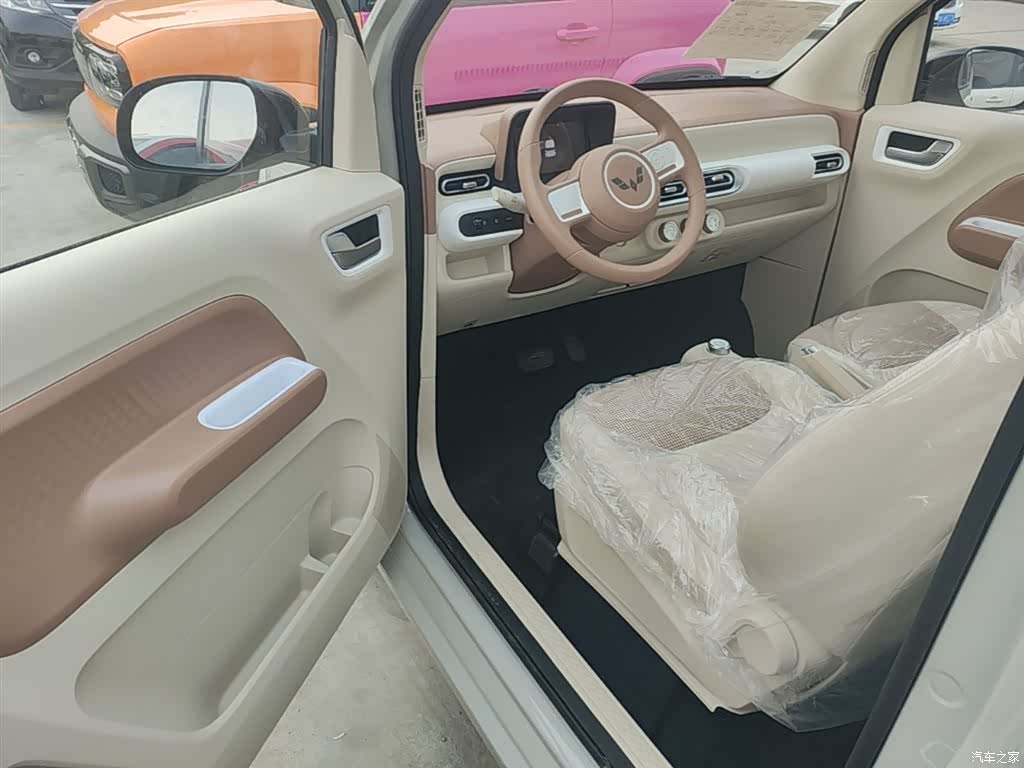 Wuling MINIEV, 2026 16
