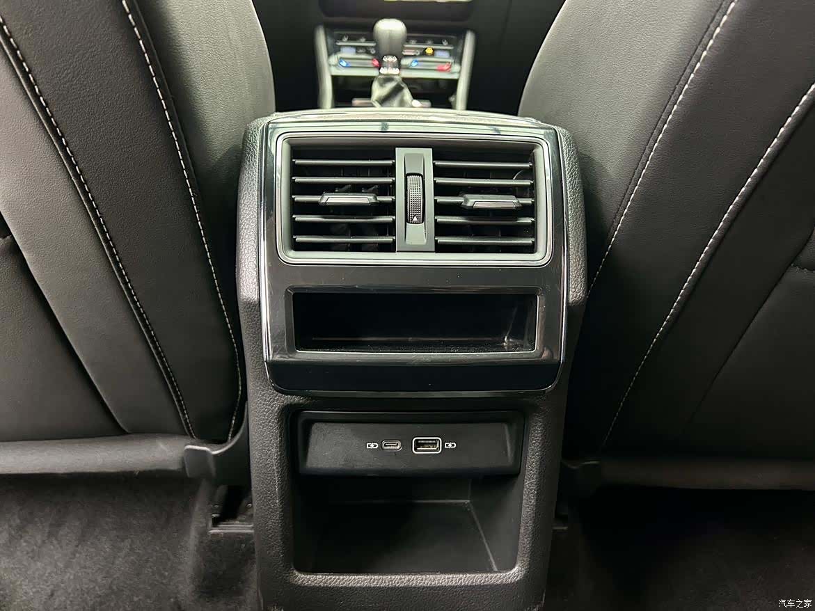 Skoda Superb, 2023 21