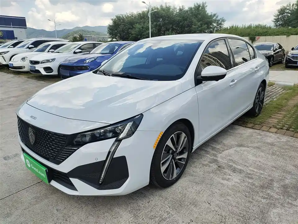 Peugeot 408