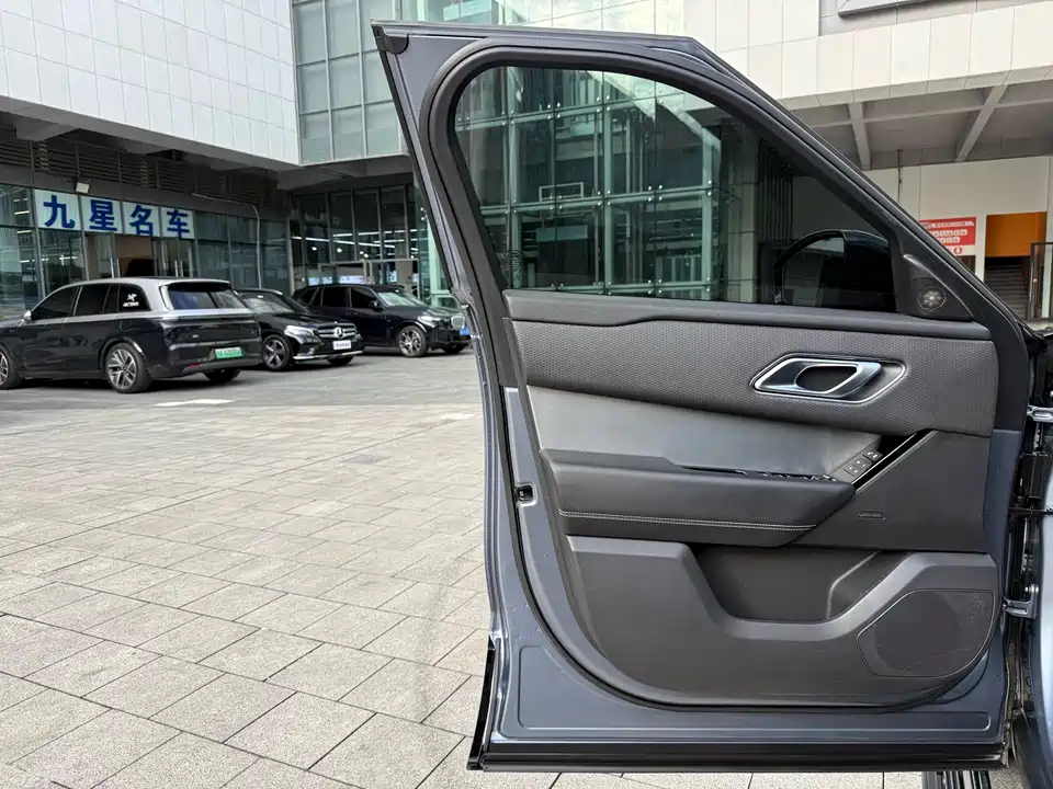 Land Rover Range Rover Star Pulse