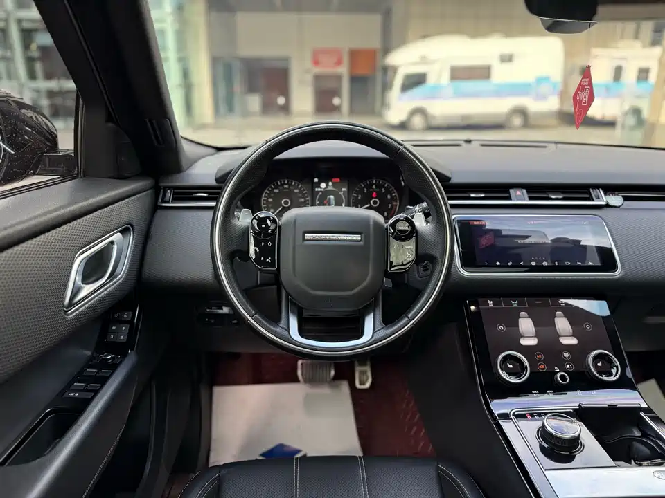 Land Rover Range Rover Star Pulse