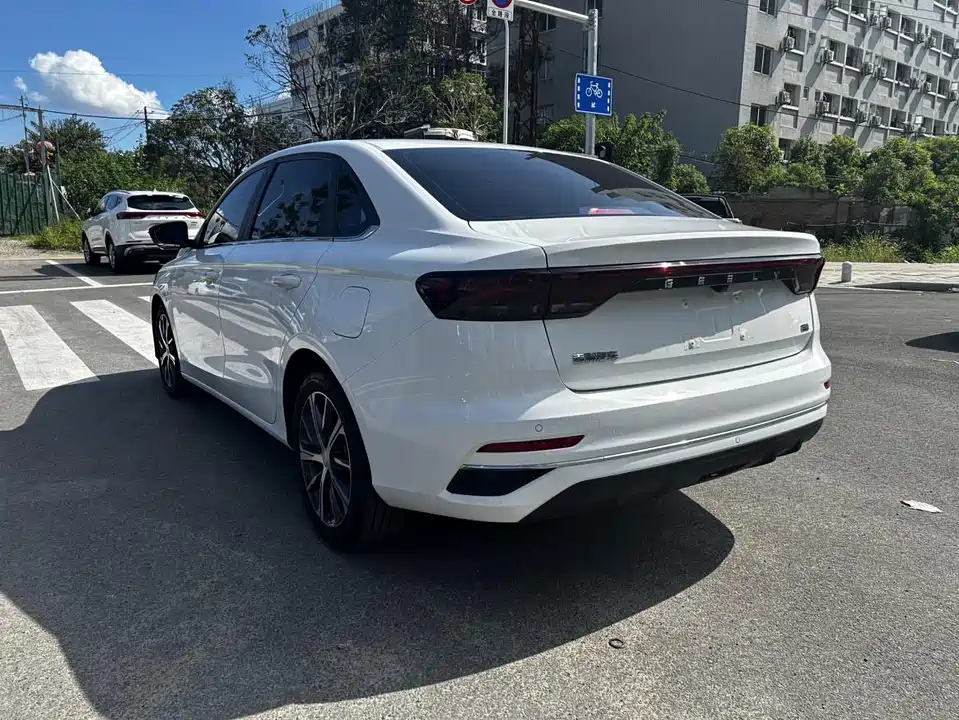 Geely Emgrand