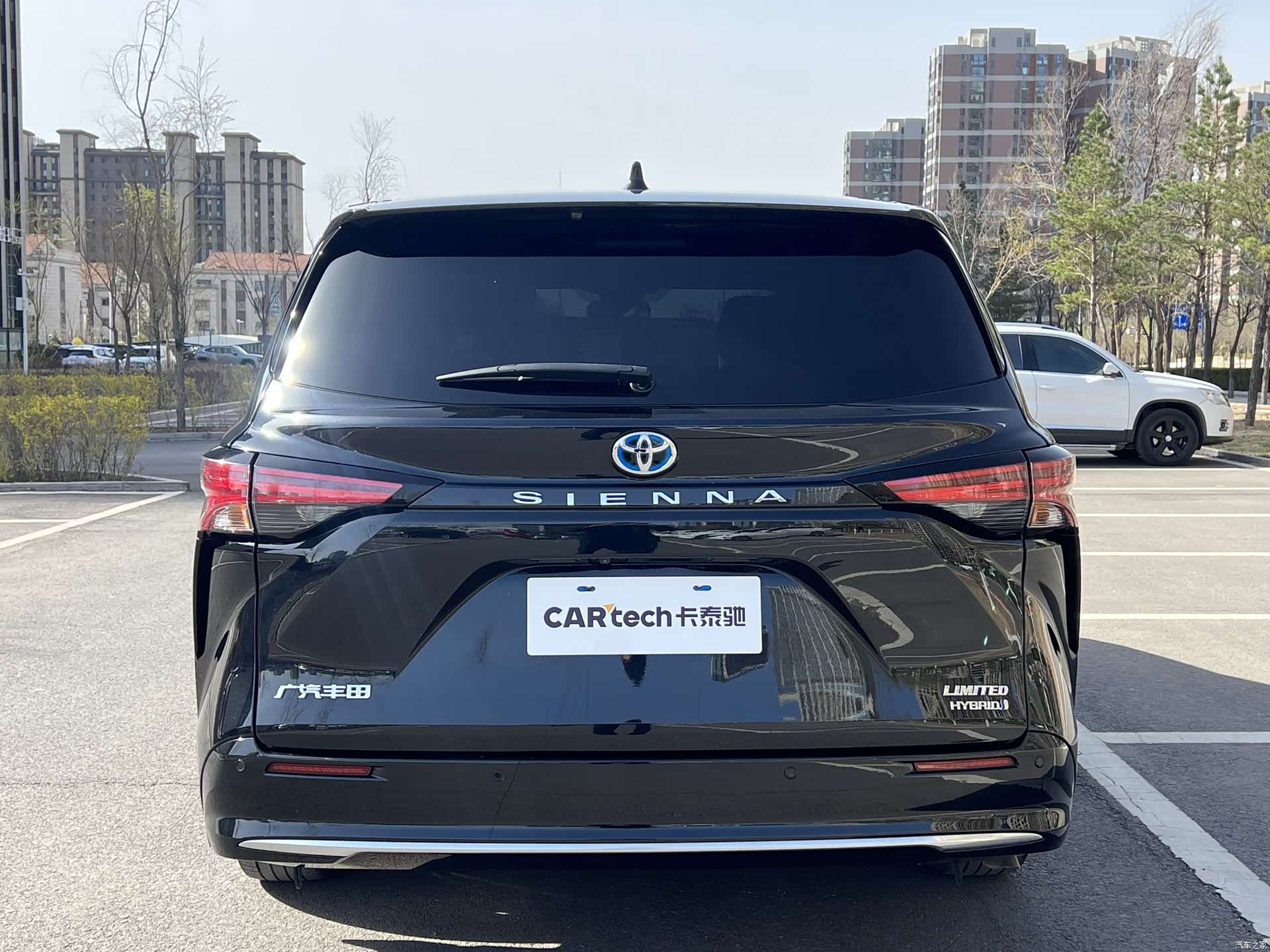 Toyota Sienna, 2022 6