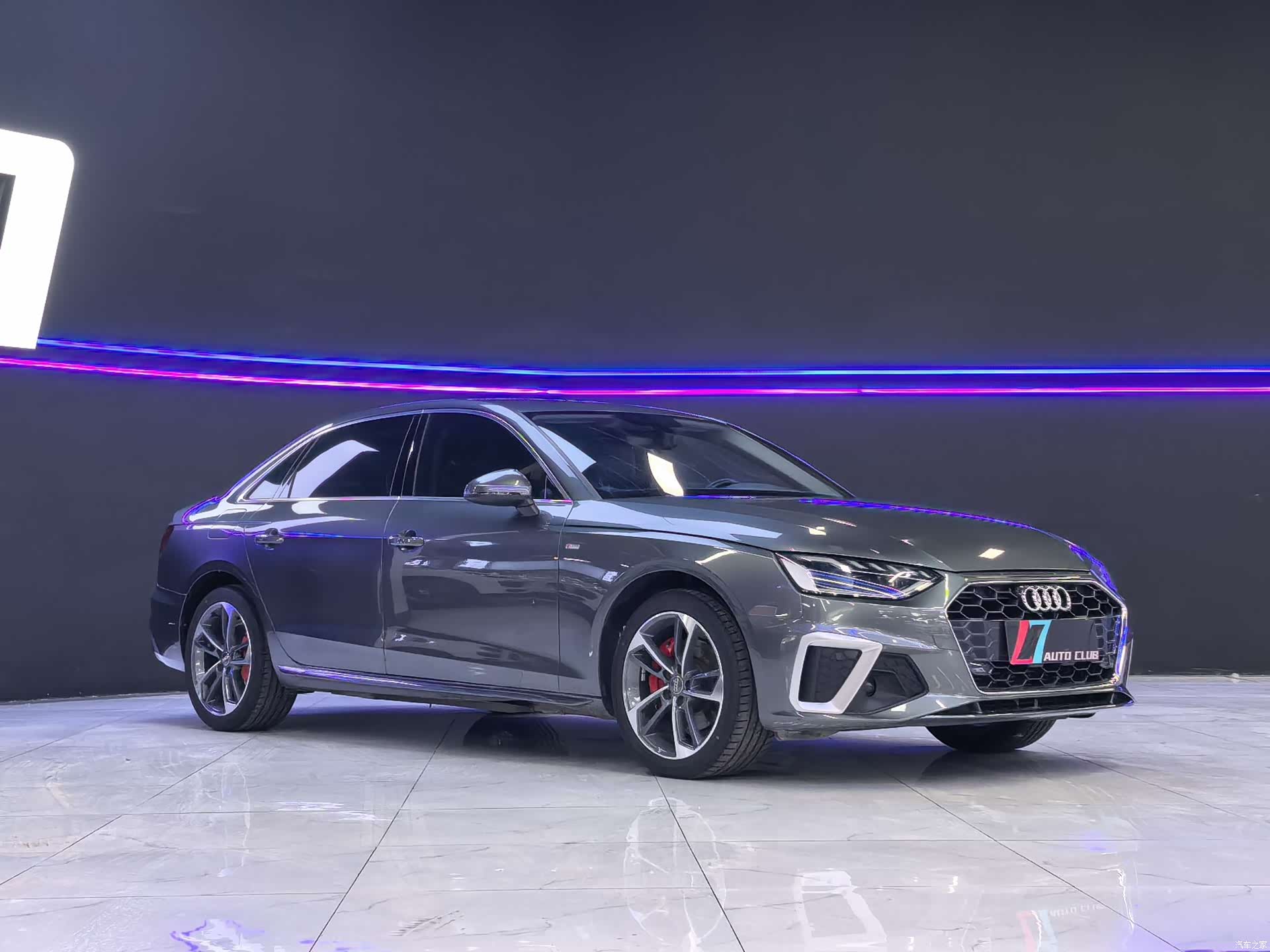 Audi A4L, 2021 3