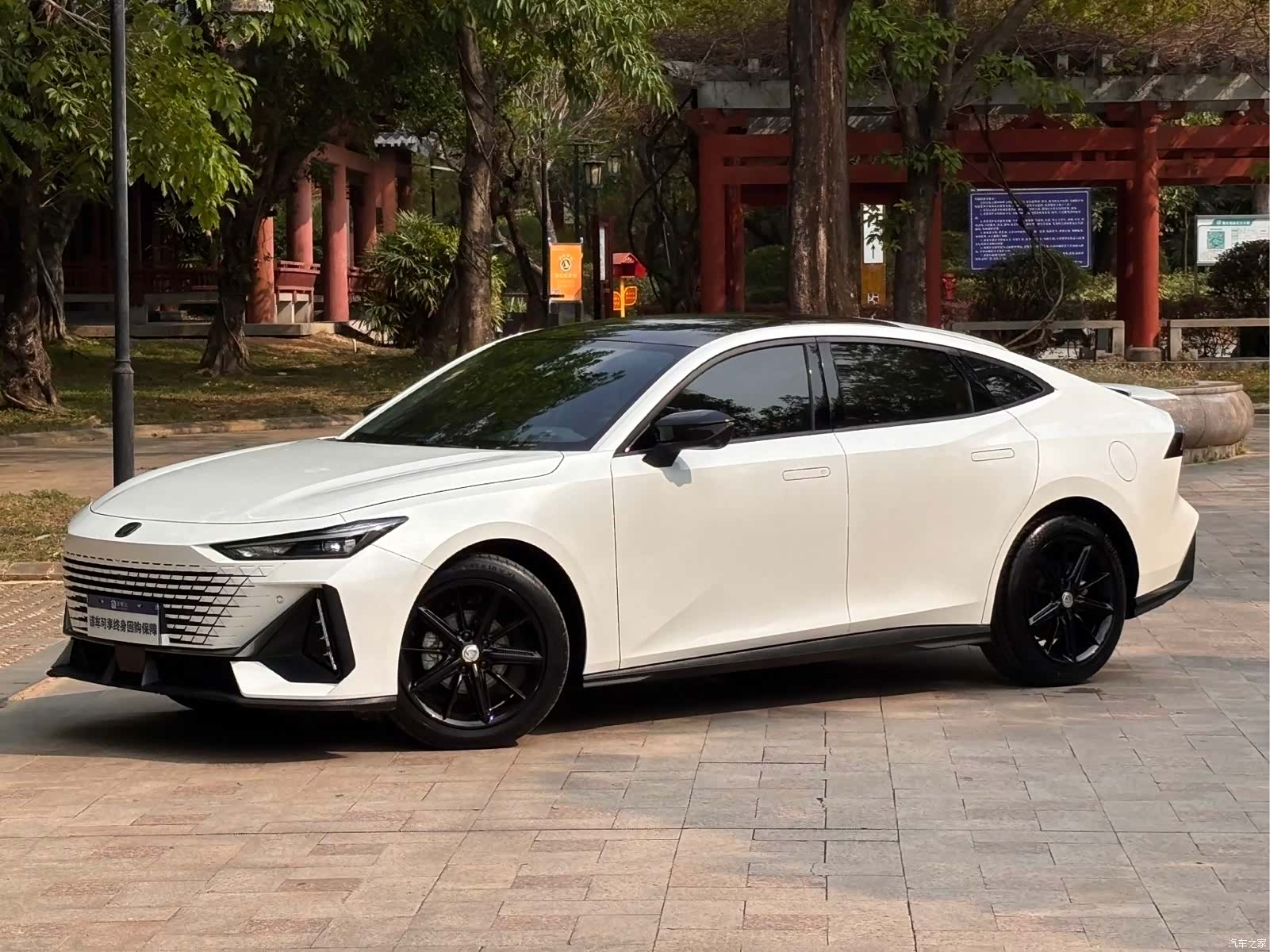 Changan UNI-V, 2022 1
