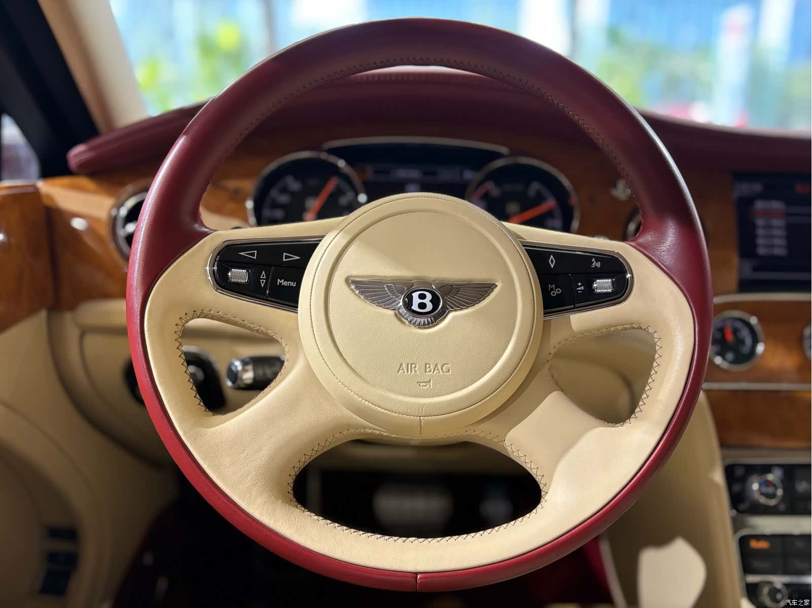 Bentley Mulsanne, 2013 14