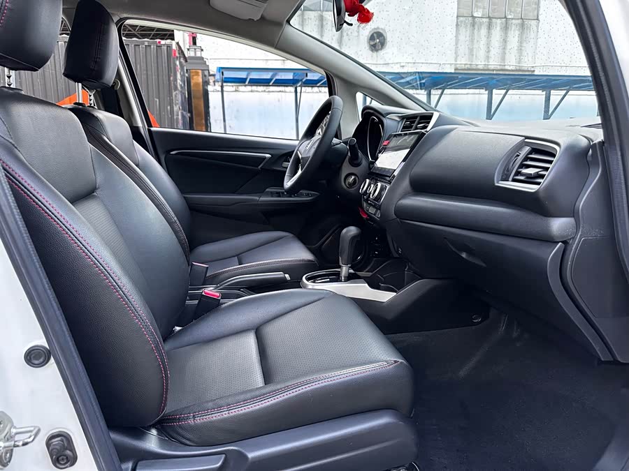 Honda Fit 2015, фото 20