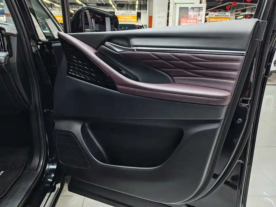 Trumpchi Trumpchi M8