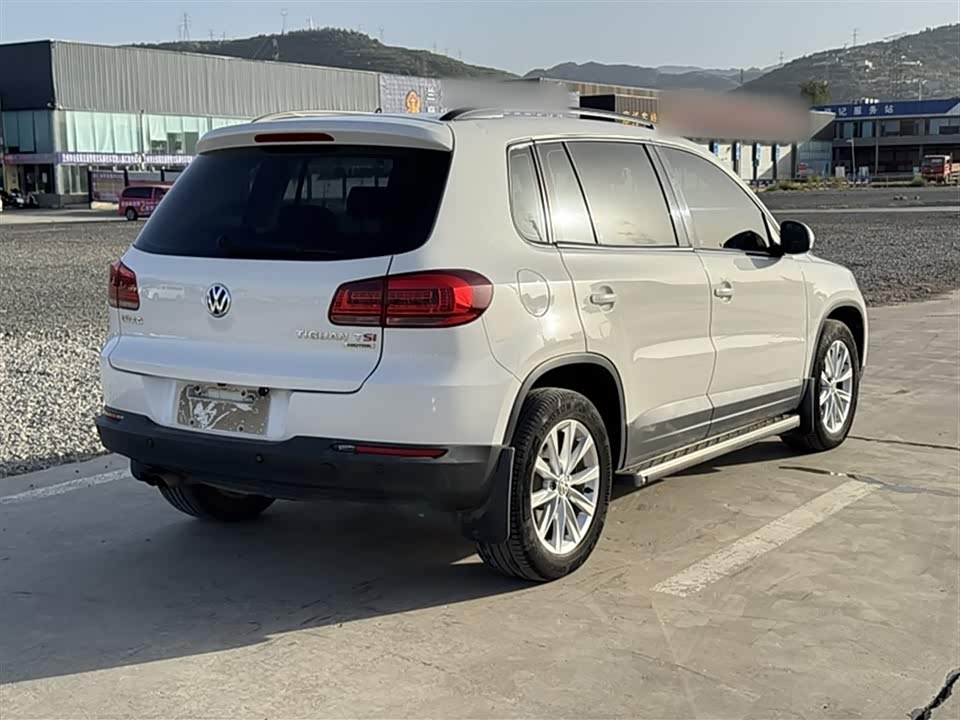 Volkswagen Tiguan