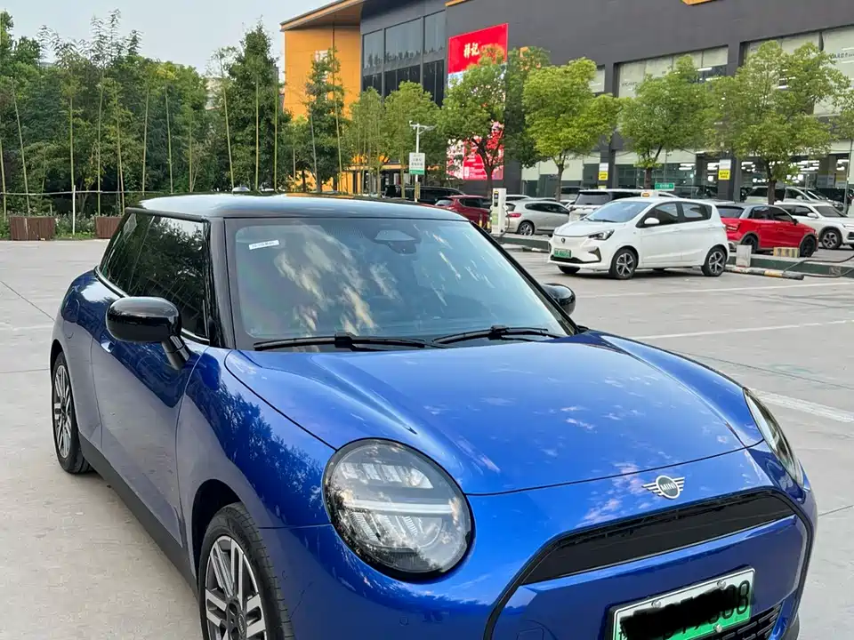 MINI Electric COOPER