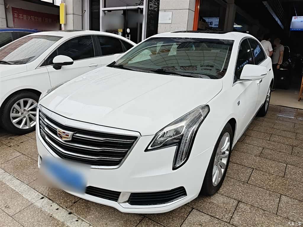 Cadillac XTS, 2018 1