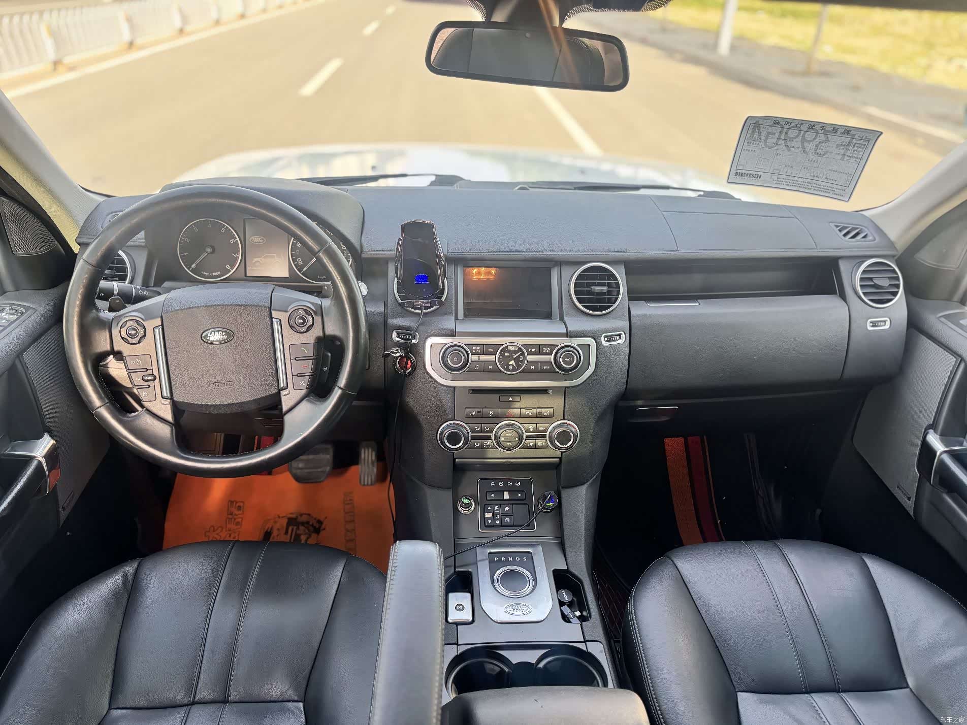 Land Rover Discovery, 2015 4