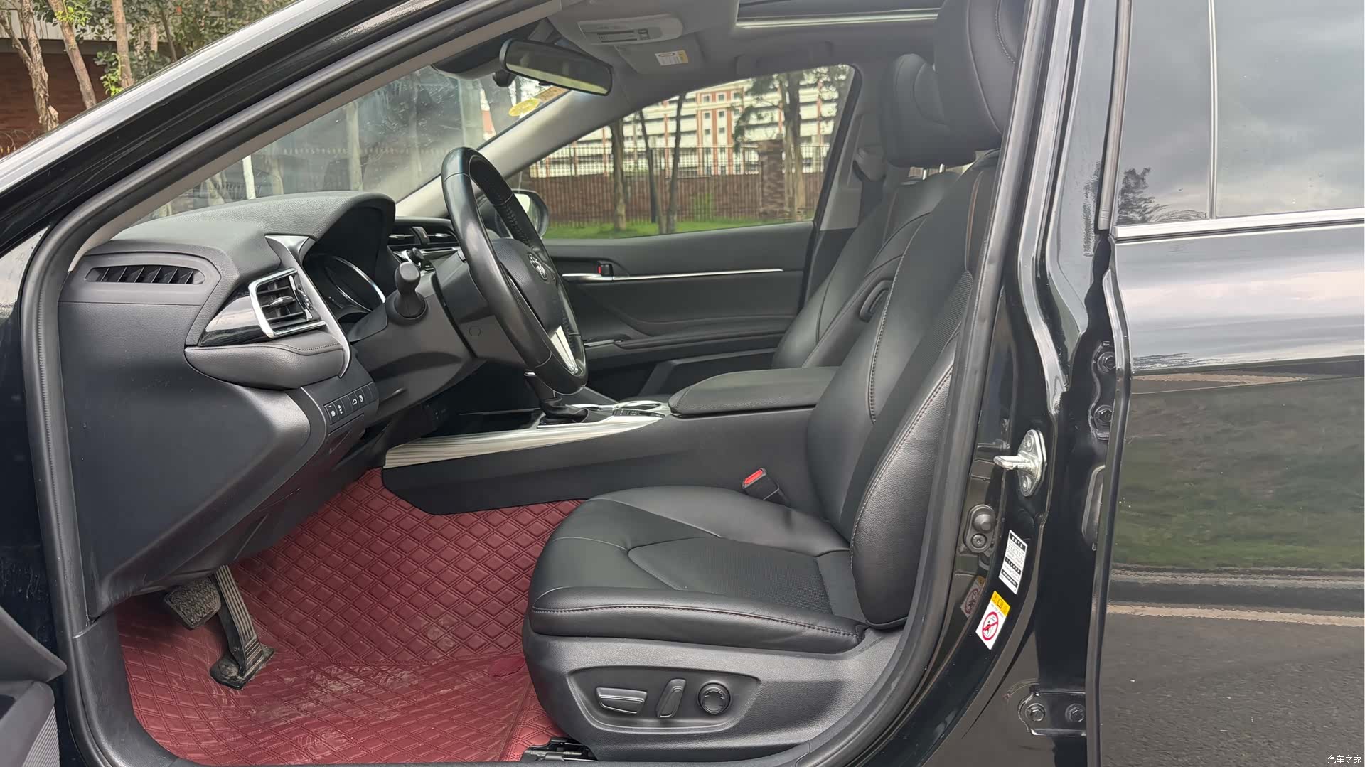 Toyota Camry, 2019 7
