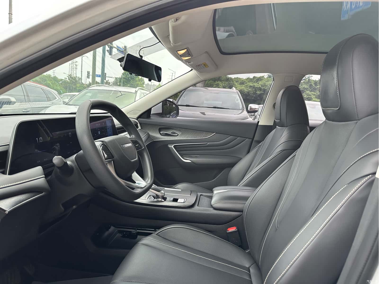 Nissan V, 2021 15