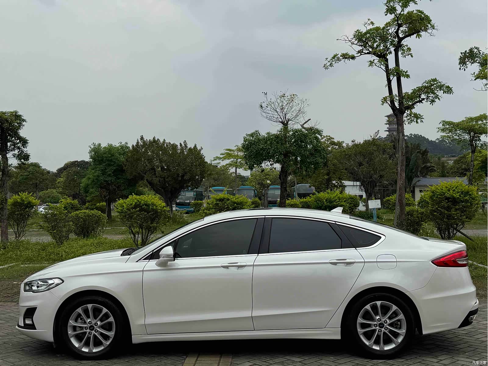 Ford Mondeo, 2021 7