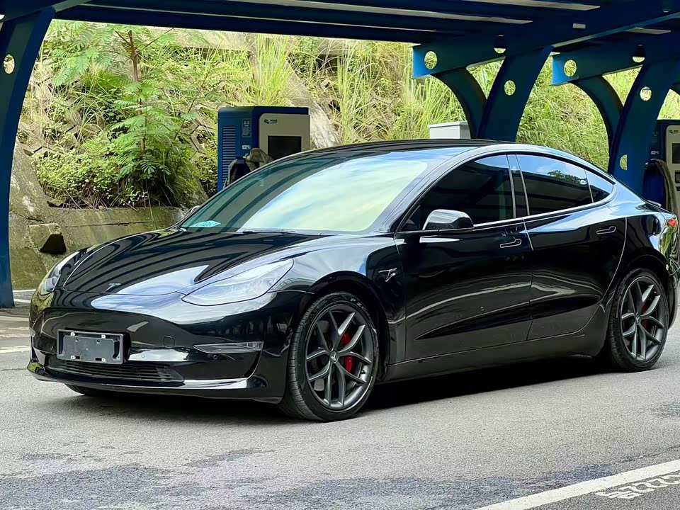 Tesla Model 3 Tesla Model 3