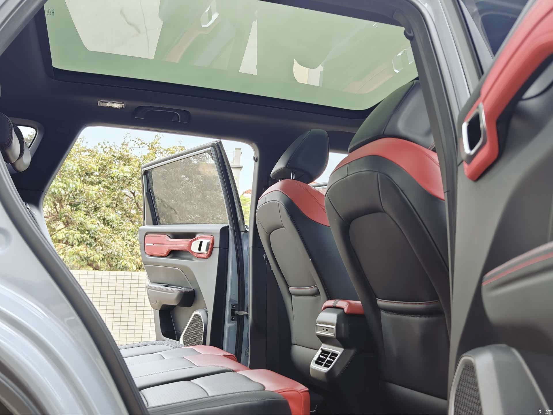 Geely Icon, 2020 11