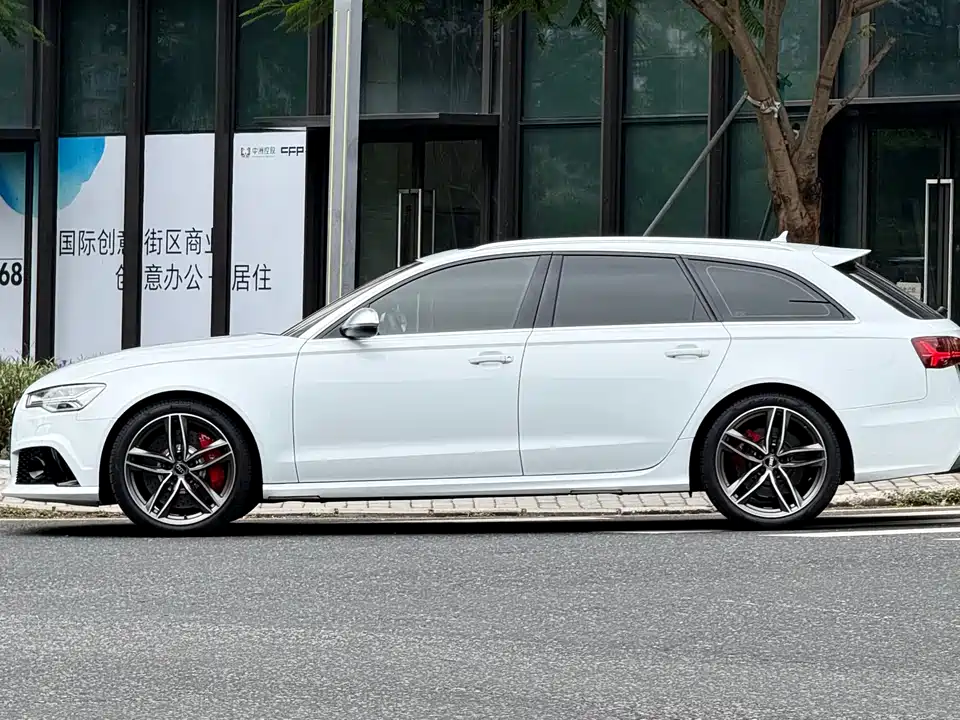 Audi RS 6