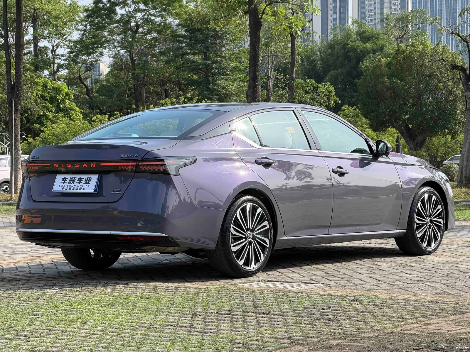 Nissan Teana, 2025 8