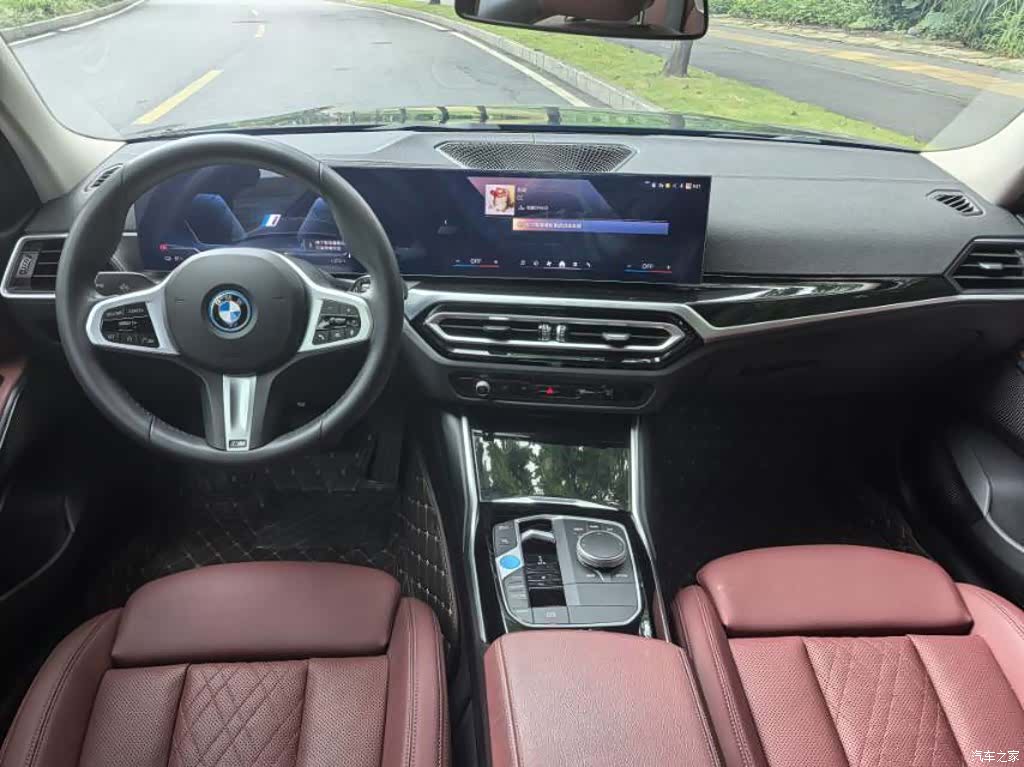BMW i3, 2024 10