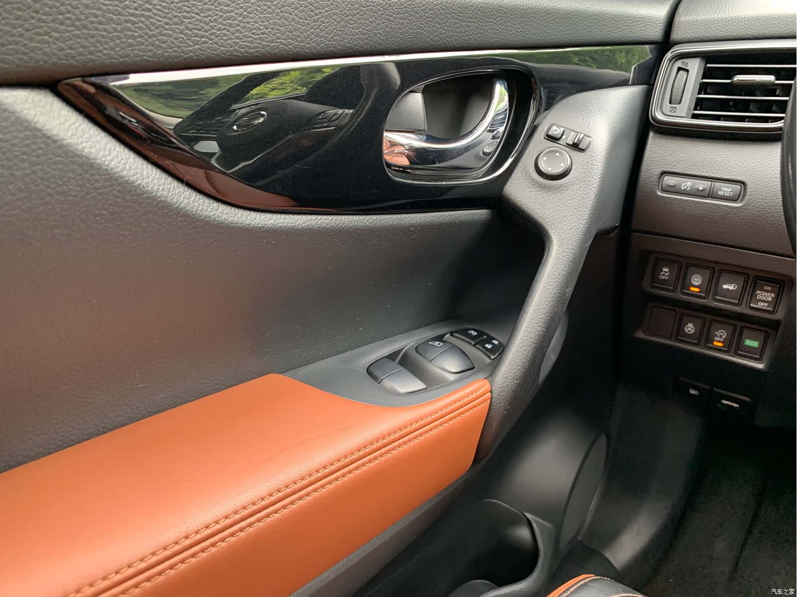 Nissan X-Trail, 2017 17