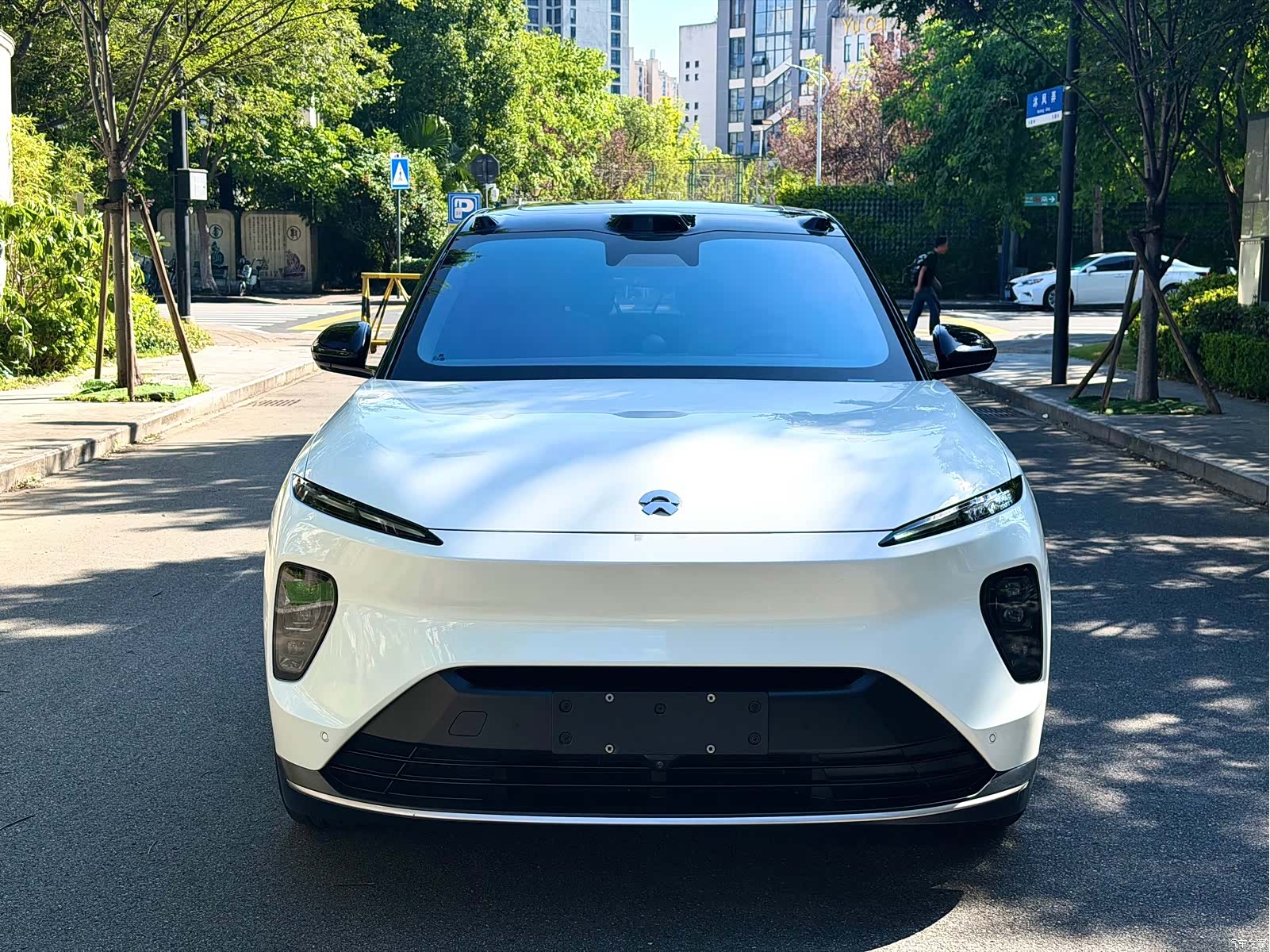NIO ES8, 2023 2