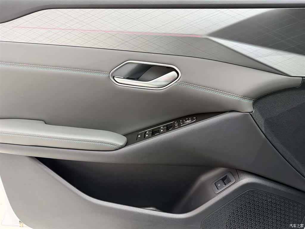BYD Qin, 2025 21