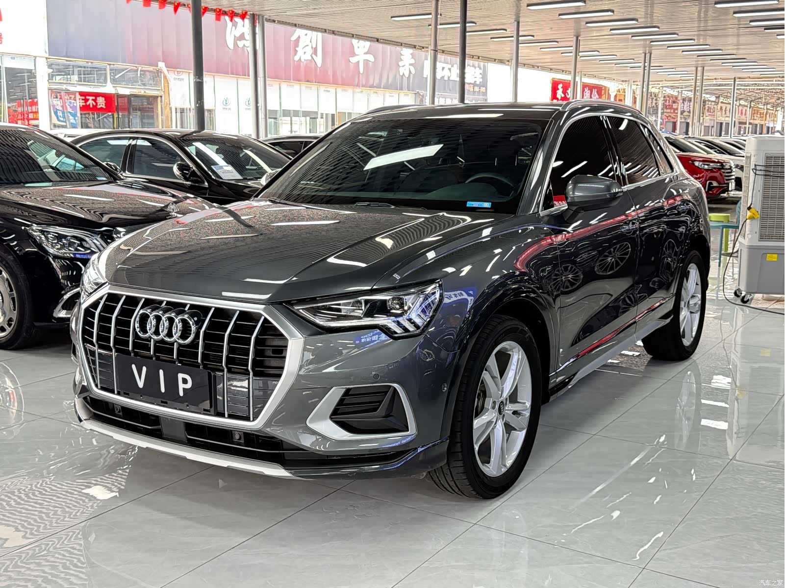 Audi Q3, 2023 1
