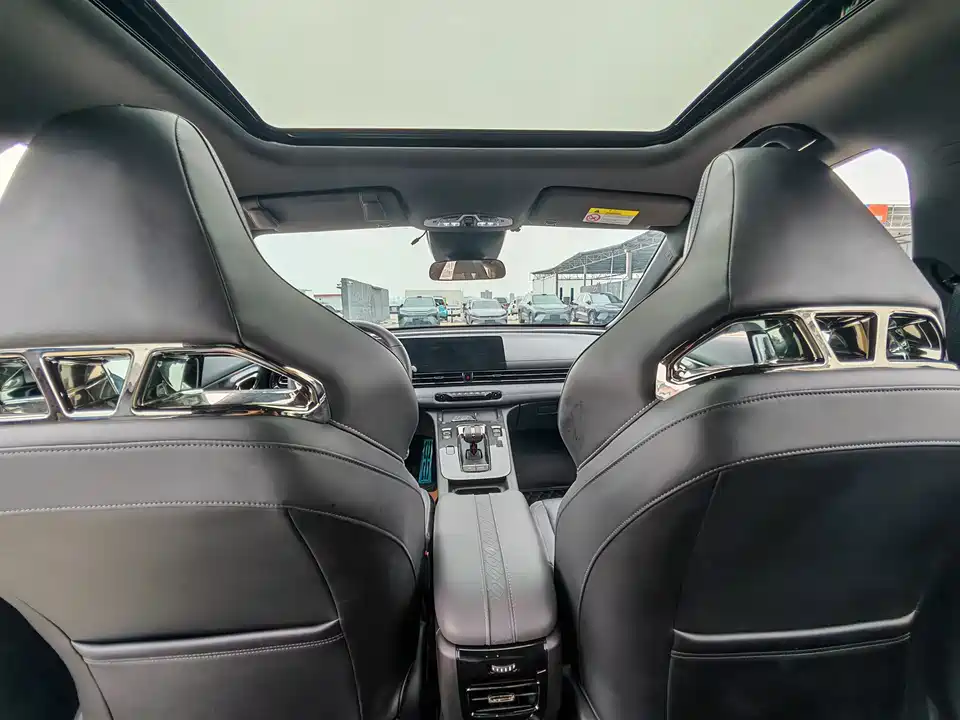 Trumpchi Shadow Leopard