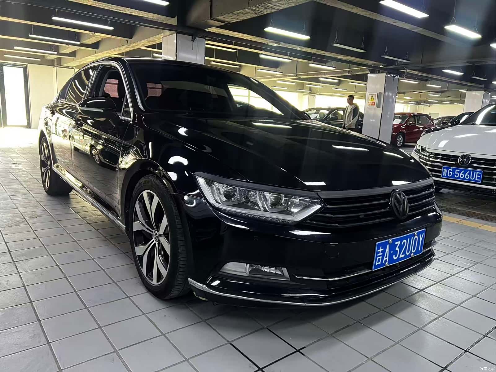 Volkswagen Magotan, 2018 3