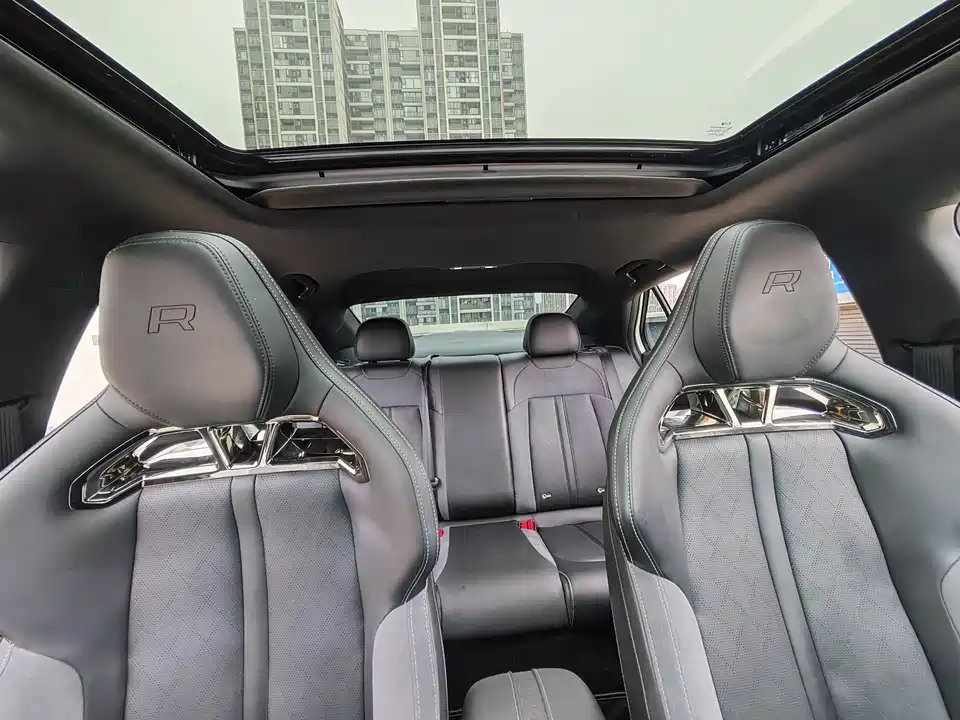 Trumpchi Shadow Leopard