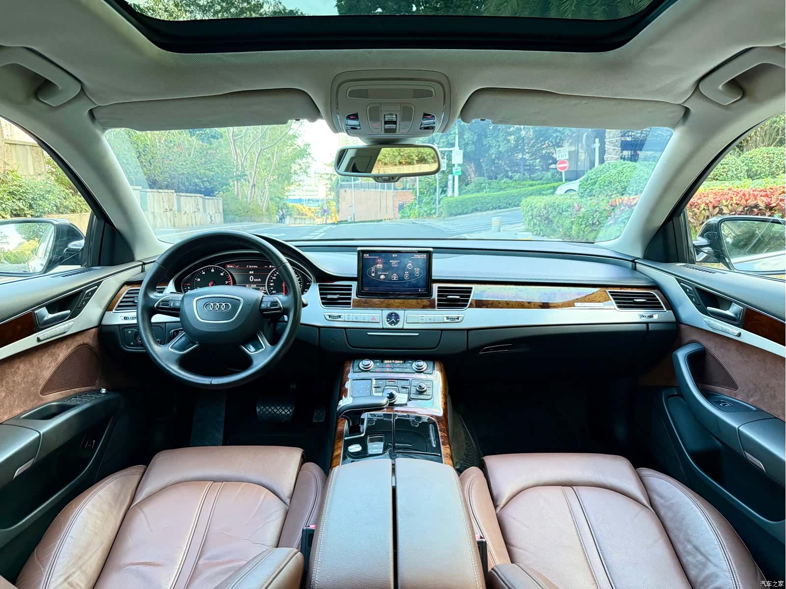 Audi A8L, 2013 11