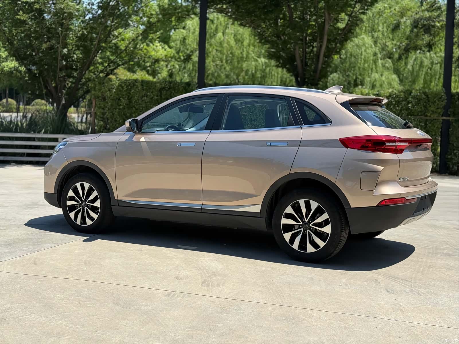 WM Motor EX5, 2019 23