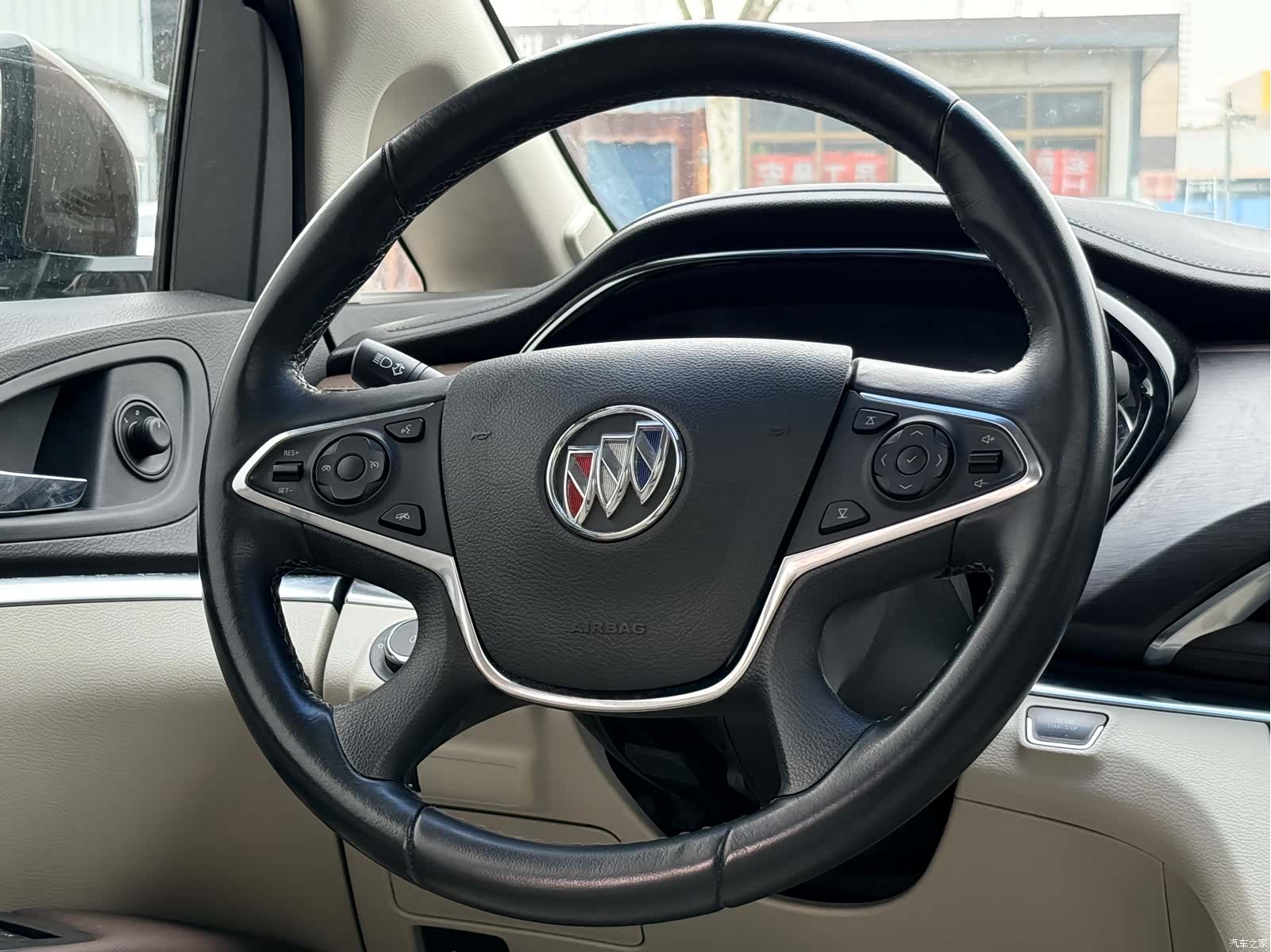 Buick GL8, 2022 8