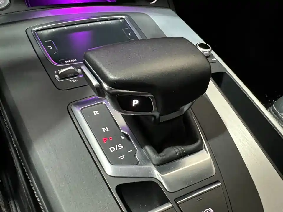 Audi Q5L Audi Q5L