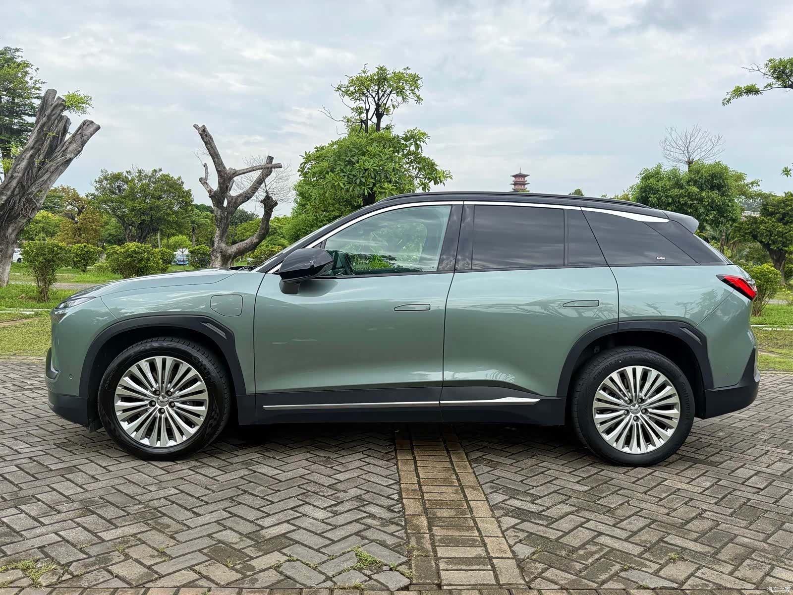 NIO ES6, 2022 16