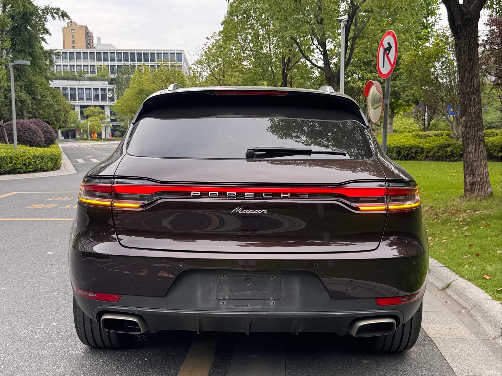 Porsche Macan, 2019 все фото