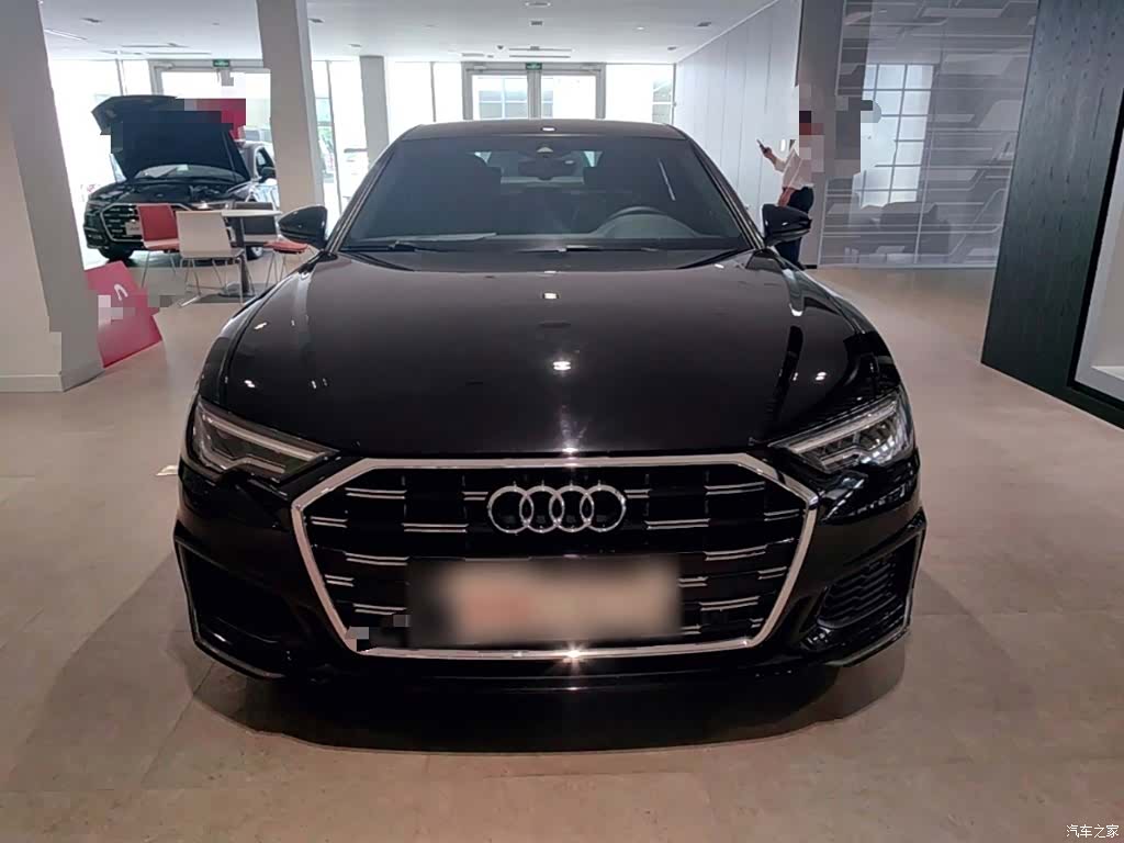 Audi A6L, 2022 3