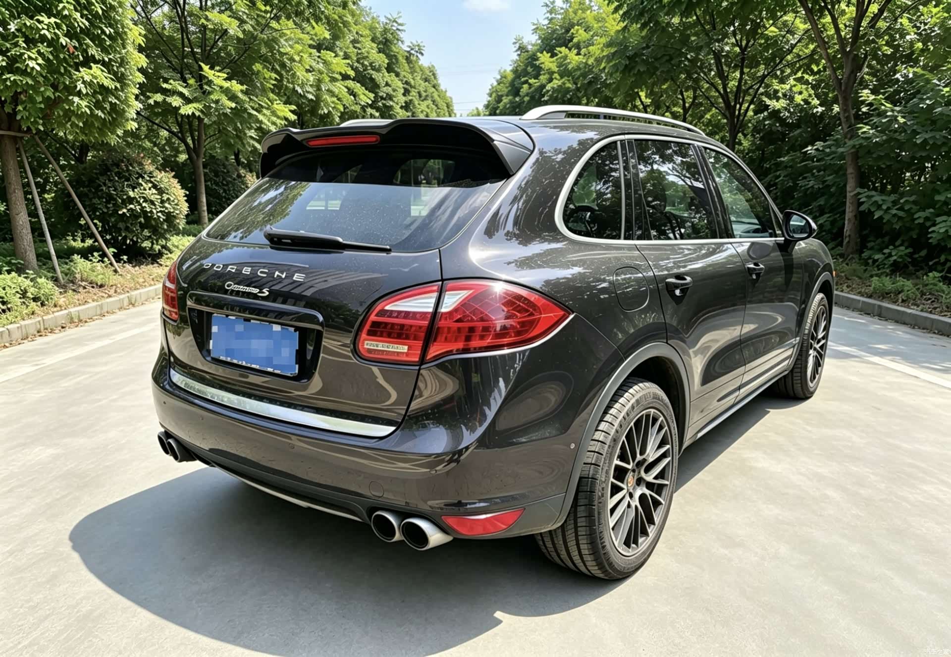 Porsche Cayenne, 2013 3