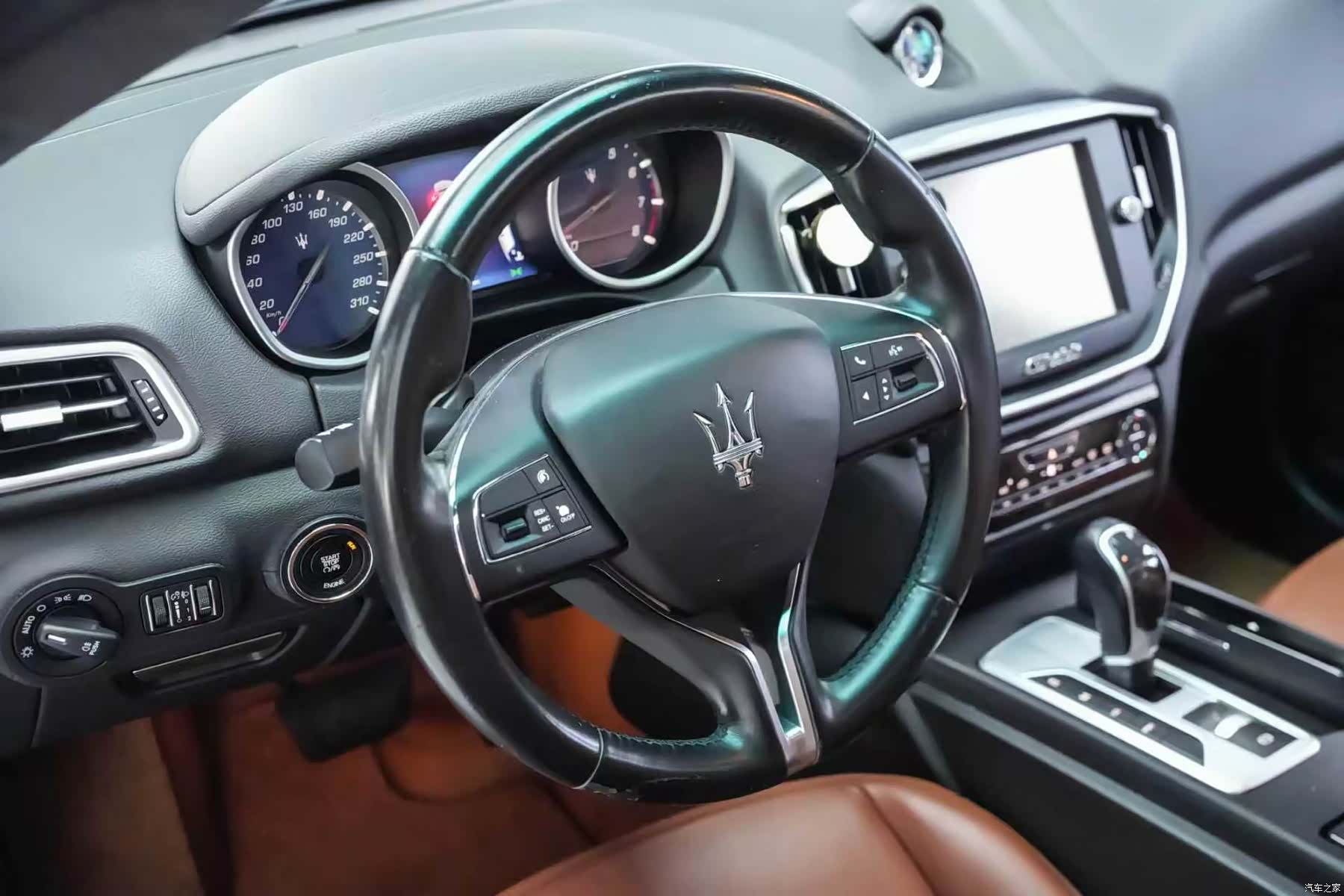 Maserati Ghibli, 2017 9