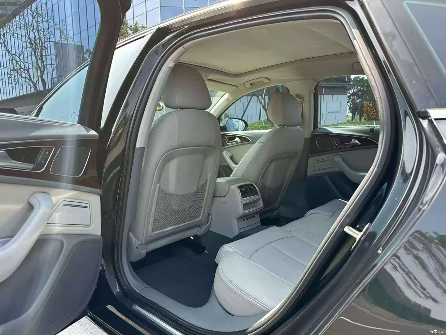 Audi A6L, 2014 9