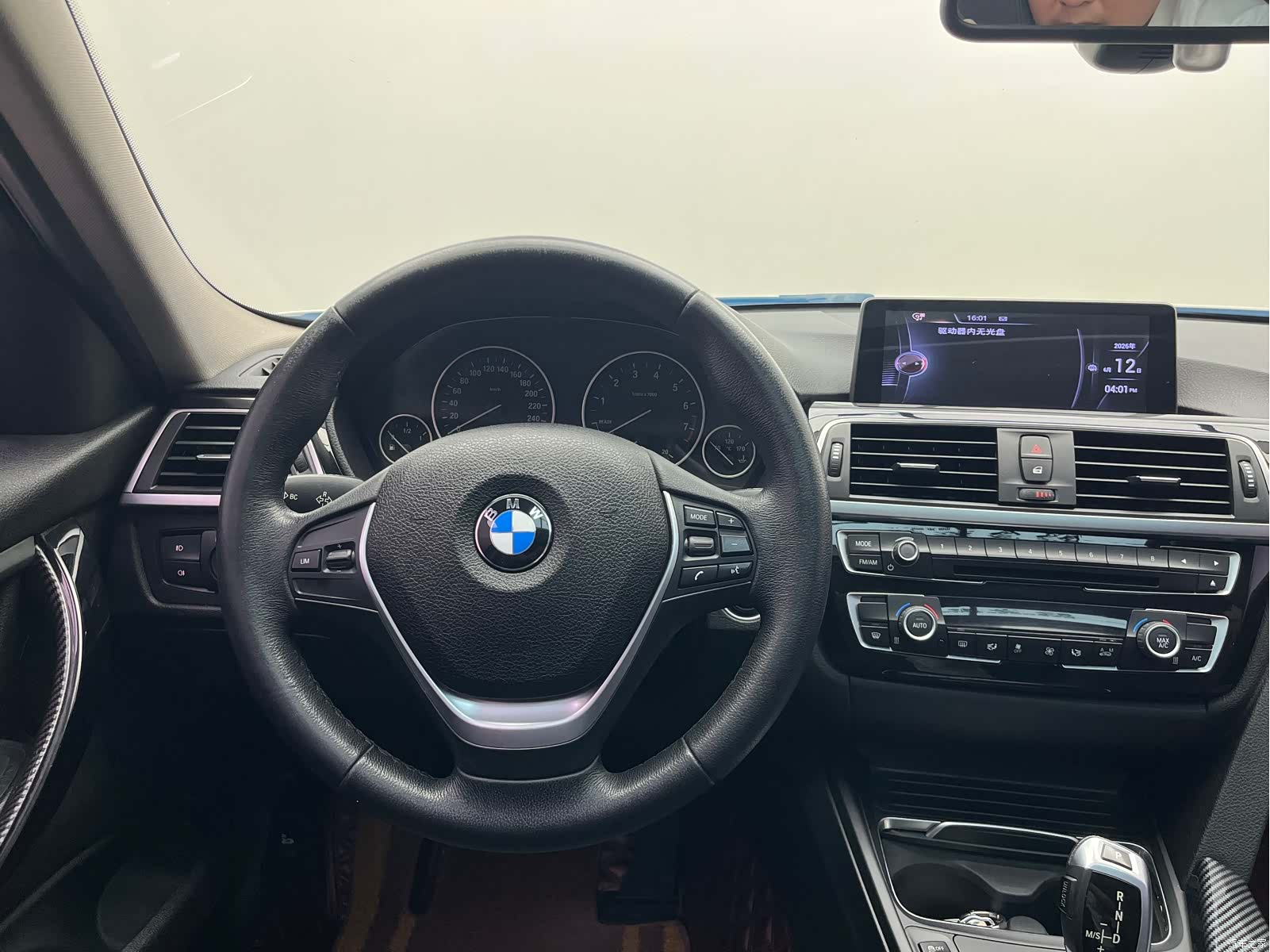 BMW 3 Series, 2016 12