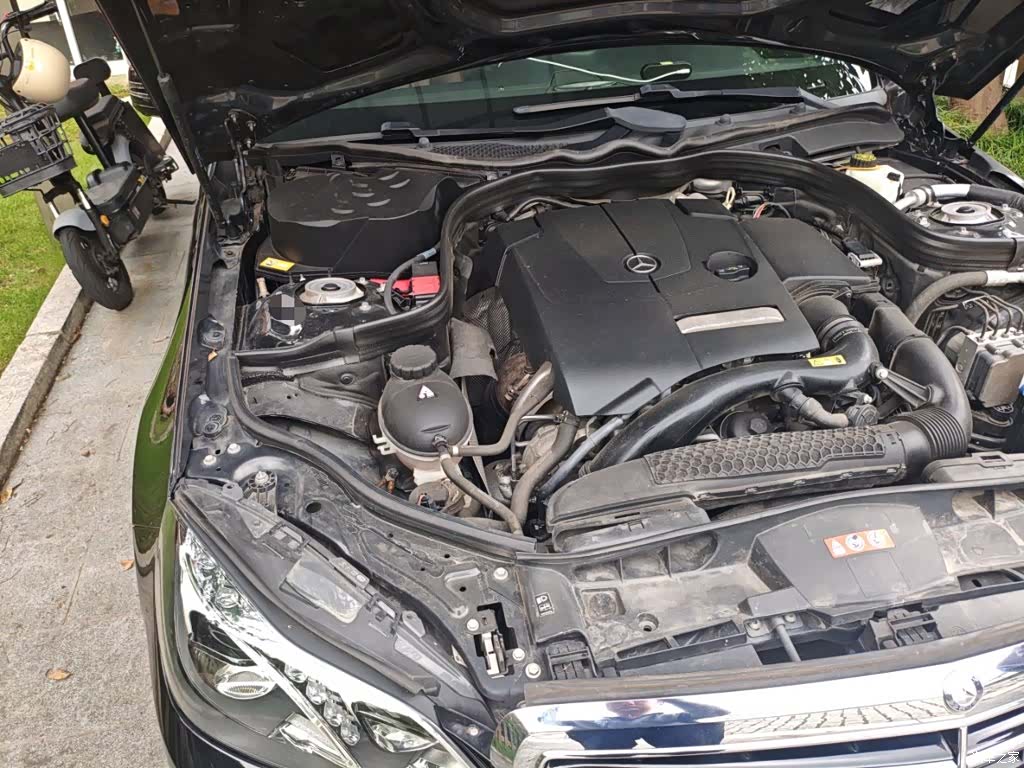 Mercedes-Benz E-Class, 2015 24