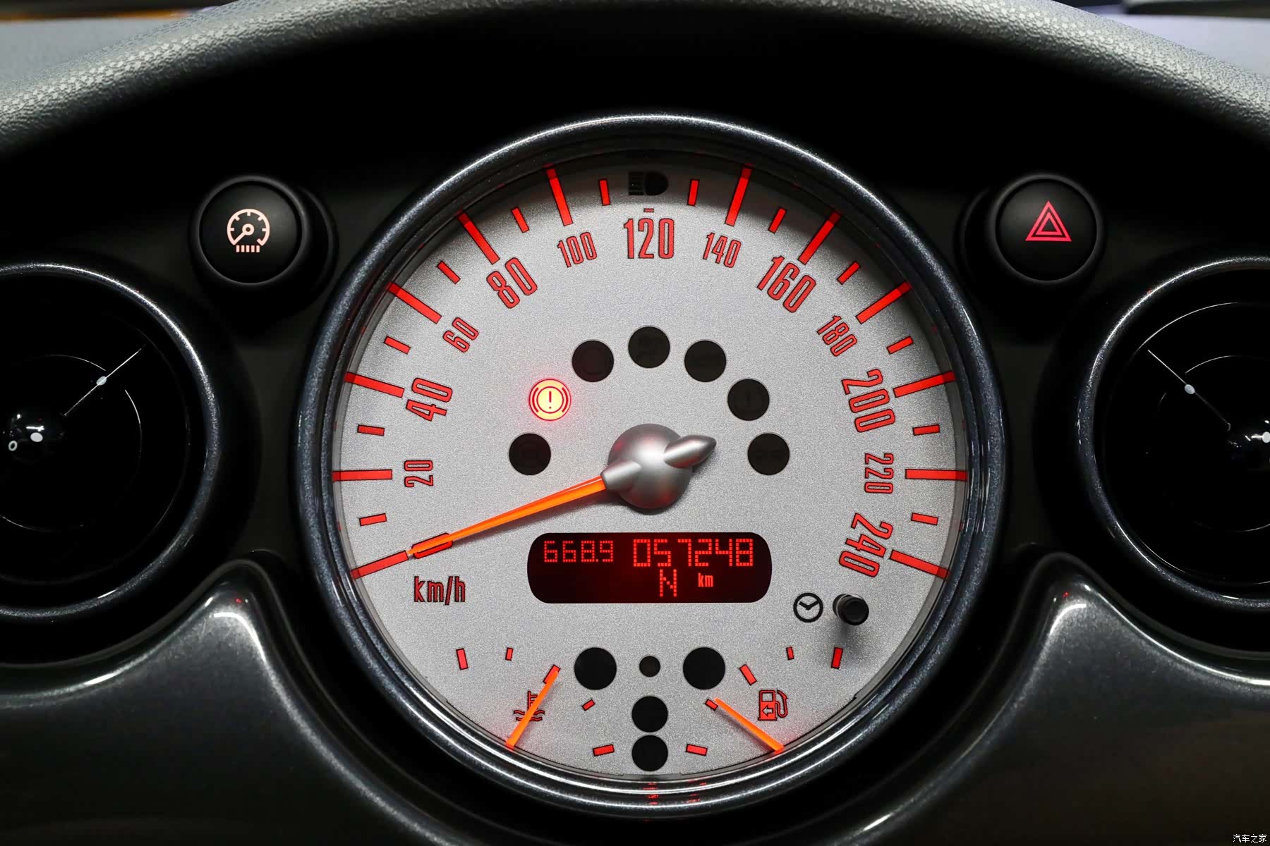 Mini Cooper, 2006 11